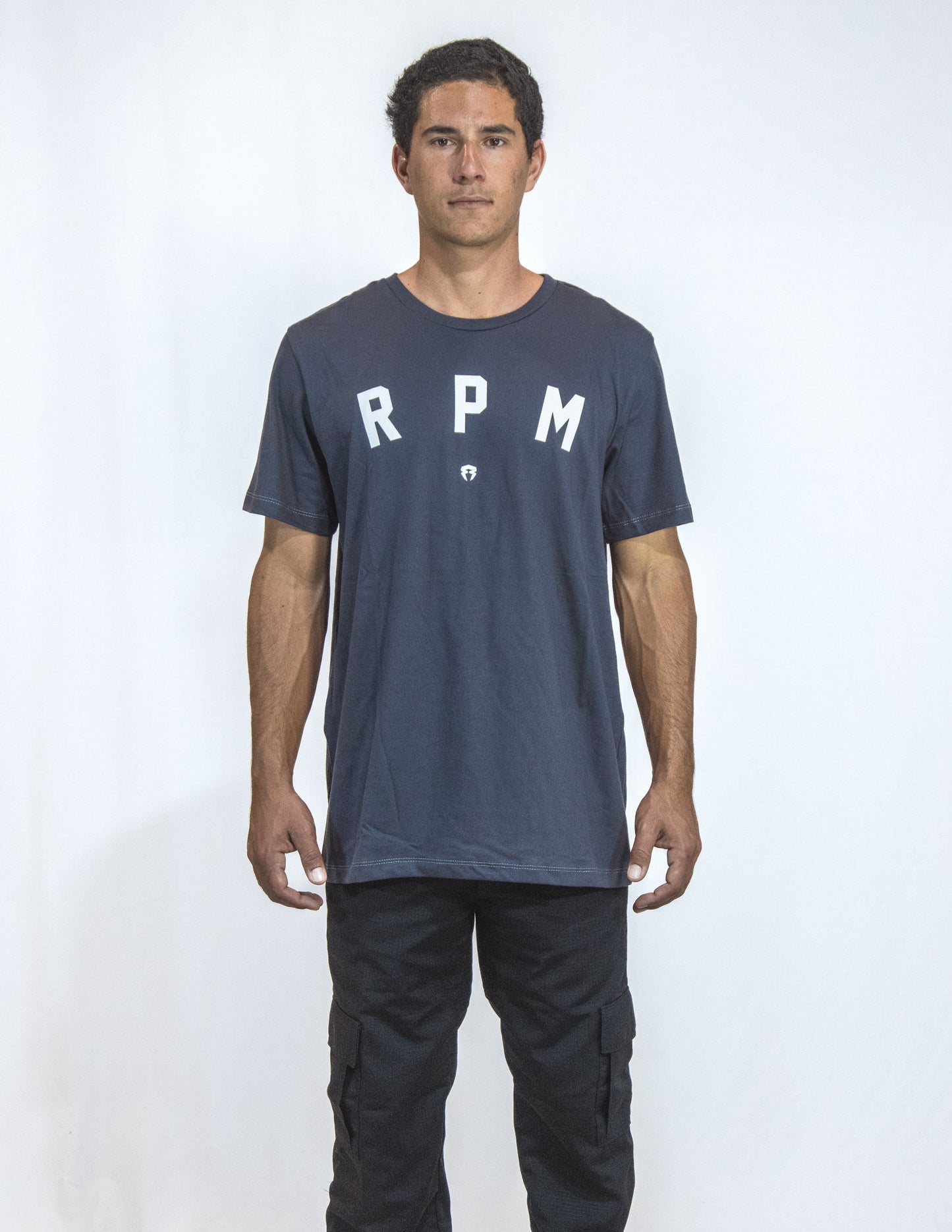 REMERA R P M CLASSIC CEMENTO