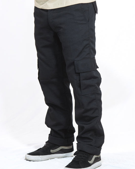 PANTALÓN CARGO NEGRO